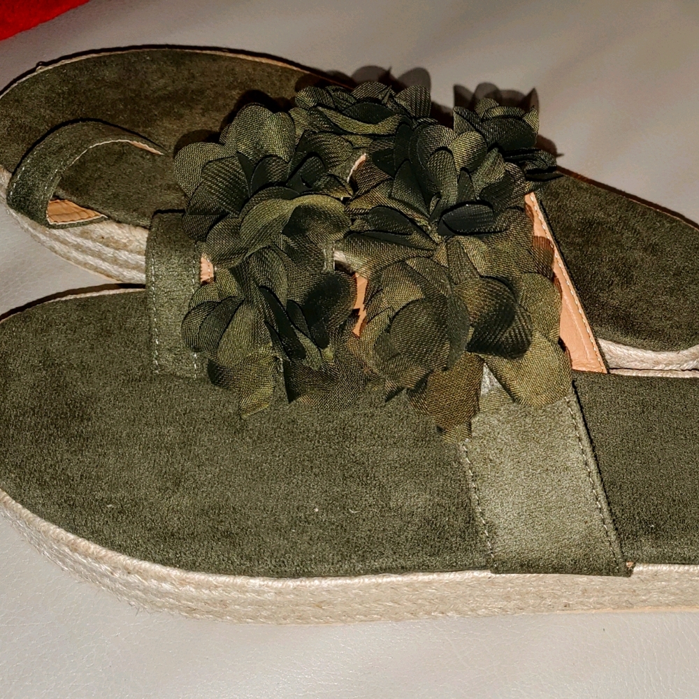 Women's Slip-on Platform Sandal